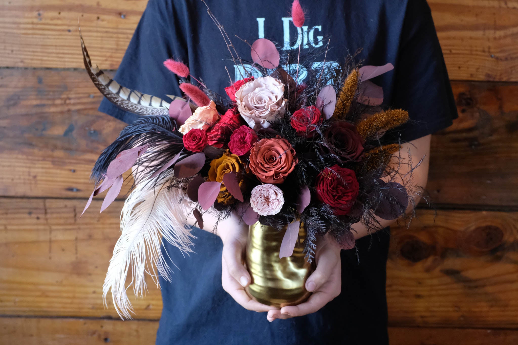 Assorted Dozen Roses