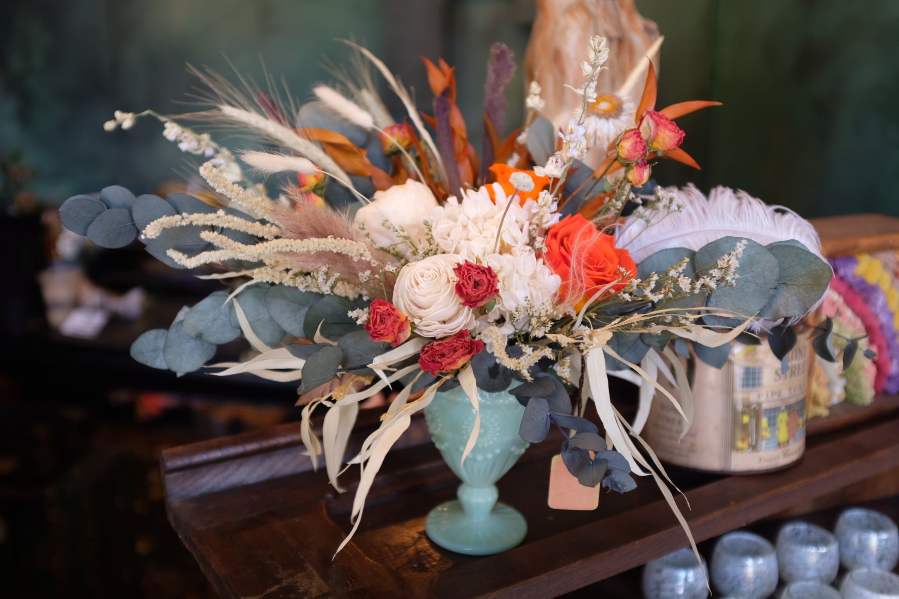 Mother Goose
Dried & Preserved Floral Arrangement