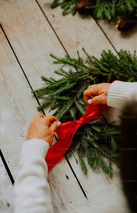 Winter Wreath Arranging Class Dec 9th 7-9pm